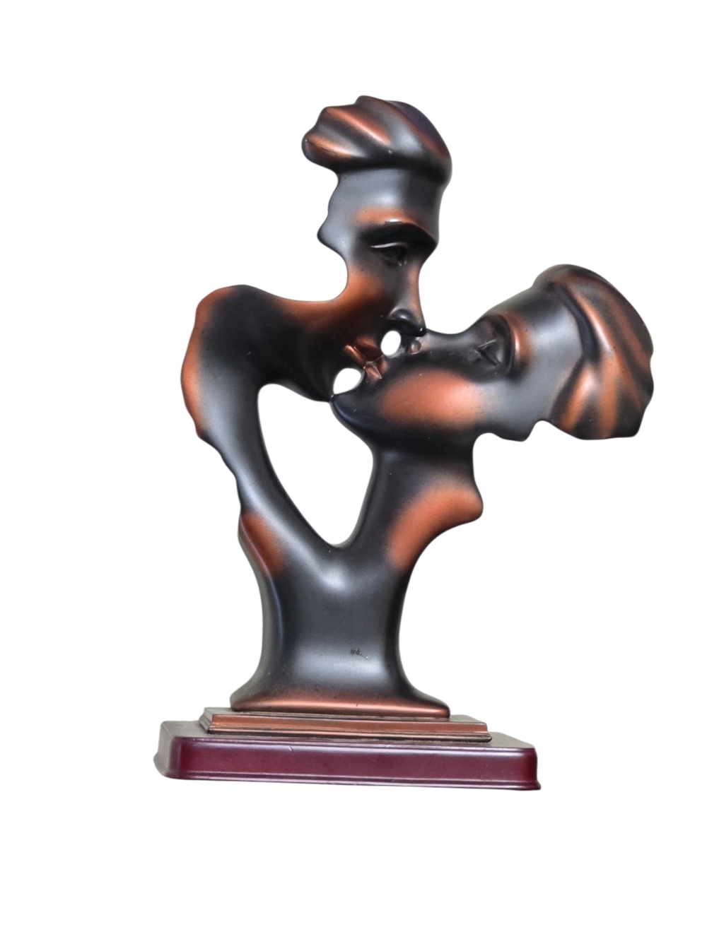 Herco Gifts Professional Kissing Couple Statue in the Art Deco style